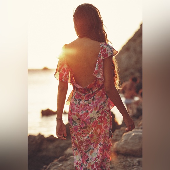 FLORAL PRINT RUFFLED DRESS - Picture 9 of 9